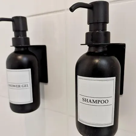 Wohnglueck Direkt Am Pfaffenteich アパート シュヴェリーン